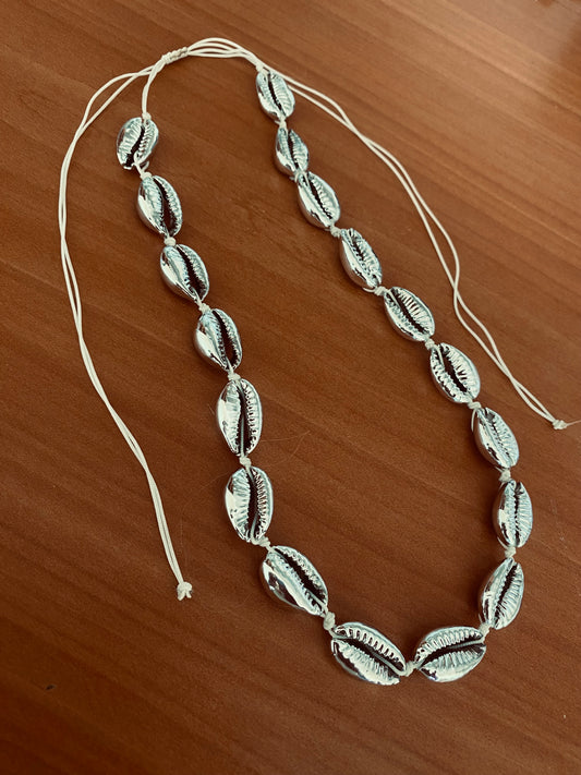 Collar Caracoles plateados