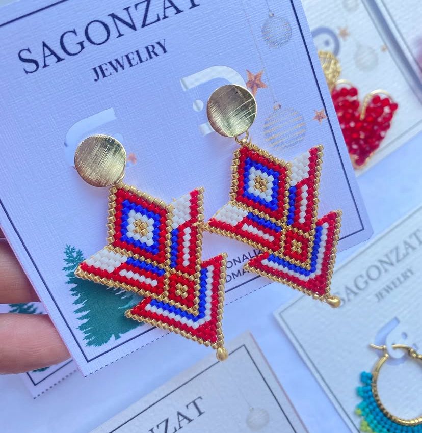ESTRELLA TRIBAL ROJA